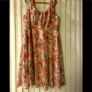 Beautiful Pink Floral Dress.  Size 20W